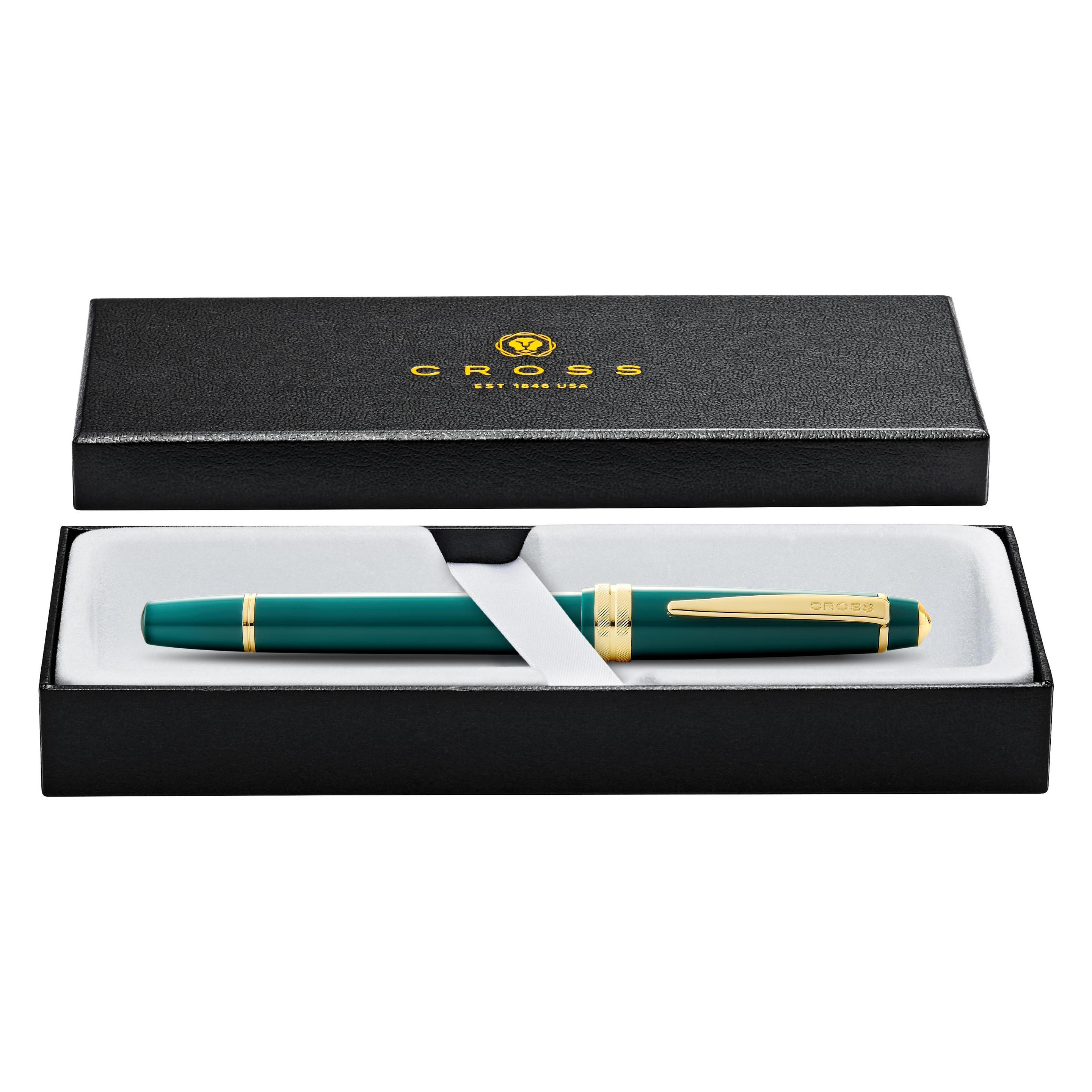 Cross Füllfederhalter Bailey Light Grün mit goldenen Beschlägen in Geschenkbox (1x) (AT0746-12MF-CR)