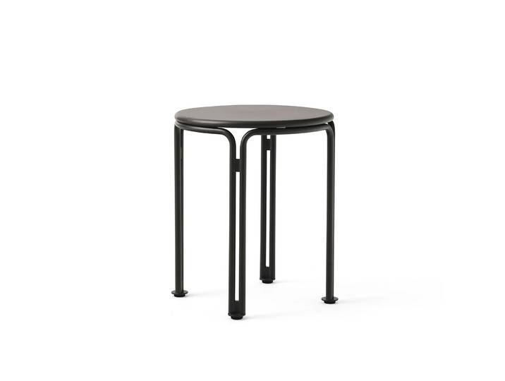 &Tradition Thorvald SC102 Beistelltisch Warm black