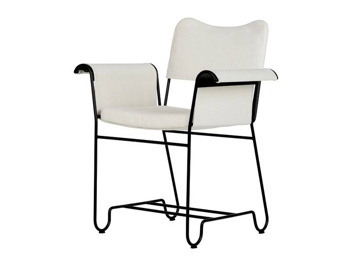 GUBI Chaise à accoudoirs Tropique Black-Leslie 06