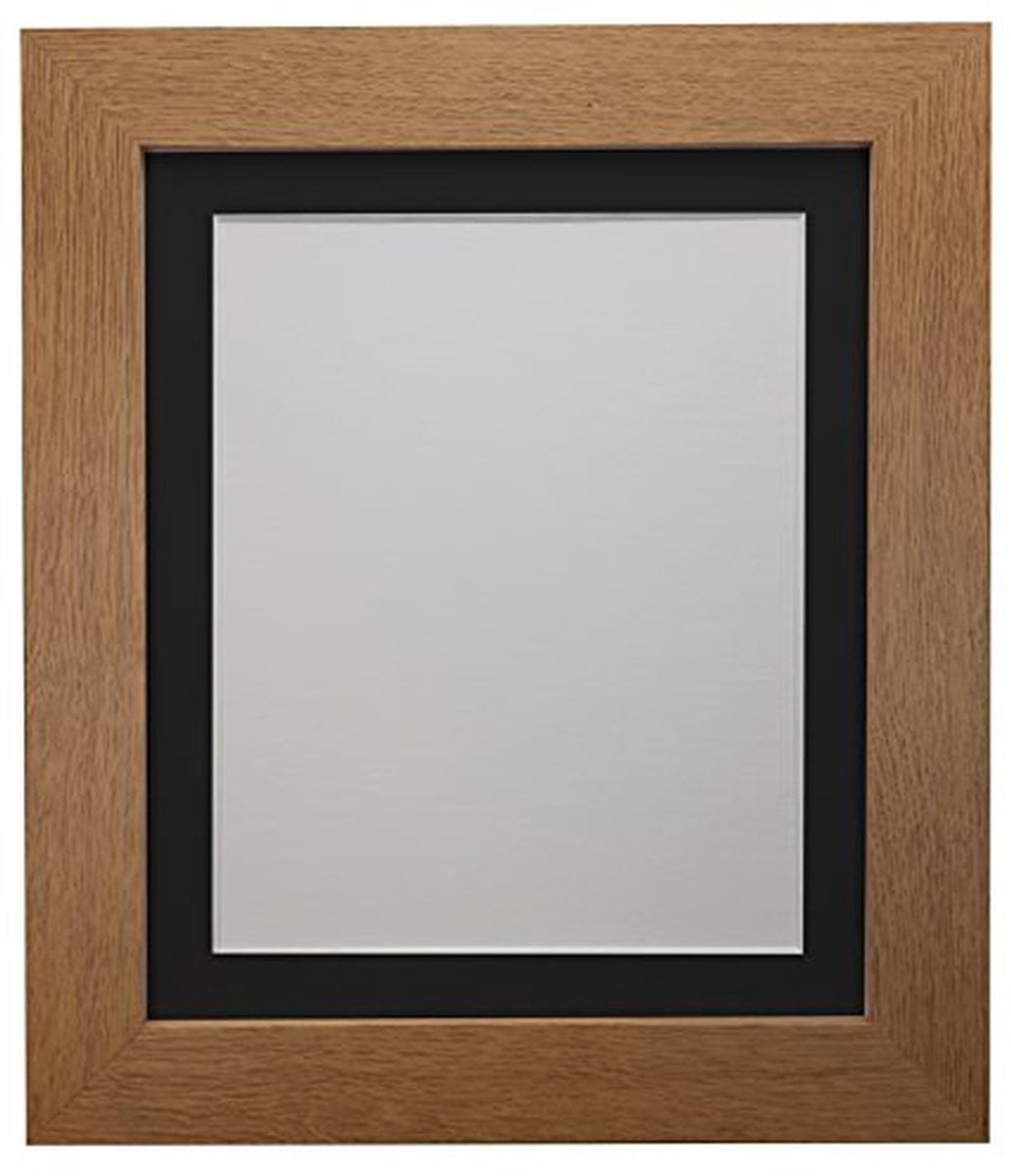Eikenhouten fotolijst met zuurvrije passe-partout voor A4 en A3 formaten