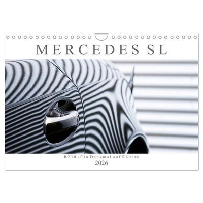 Mercedes SL R230 - Ein Denkmal auf Rädern (Wandkalender 2026 DIN A4 quer), CALVENDO Monatskalender