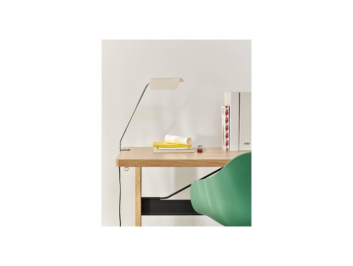 Apex Tischleuchte/Klemmleuchte Oyster White - HAY - Wohnzimmer - Aluminium