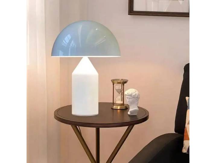 Lampe de table LED moderne au design simple pour chambre à coucher, lampe nordique dorée de luxe, lampe d'art pour salon, lampe de chevet haut de gamme, décoration intérieure réglable