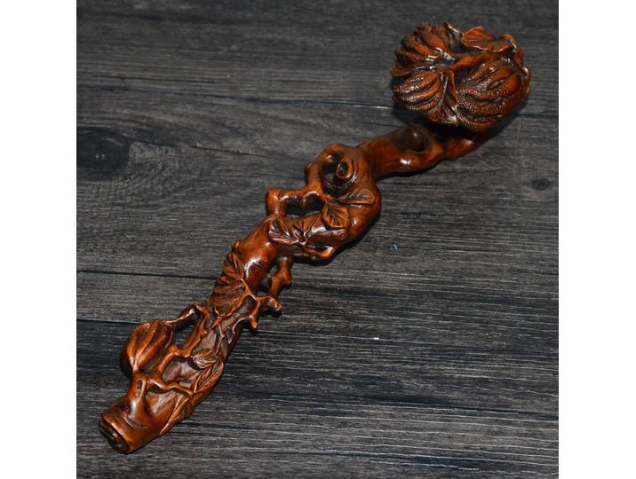 11 Collection folklorique du Tibet, Ruyi en forme de branche de lotus en buis ancien, Ornement pour la prospérité et l'exorcisme des maux domestiques