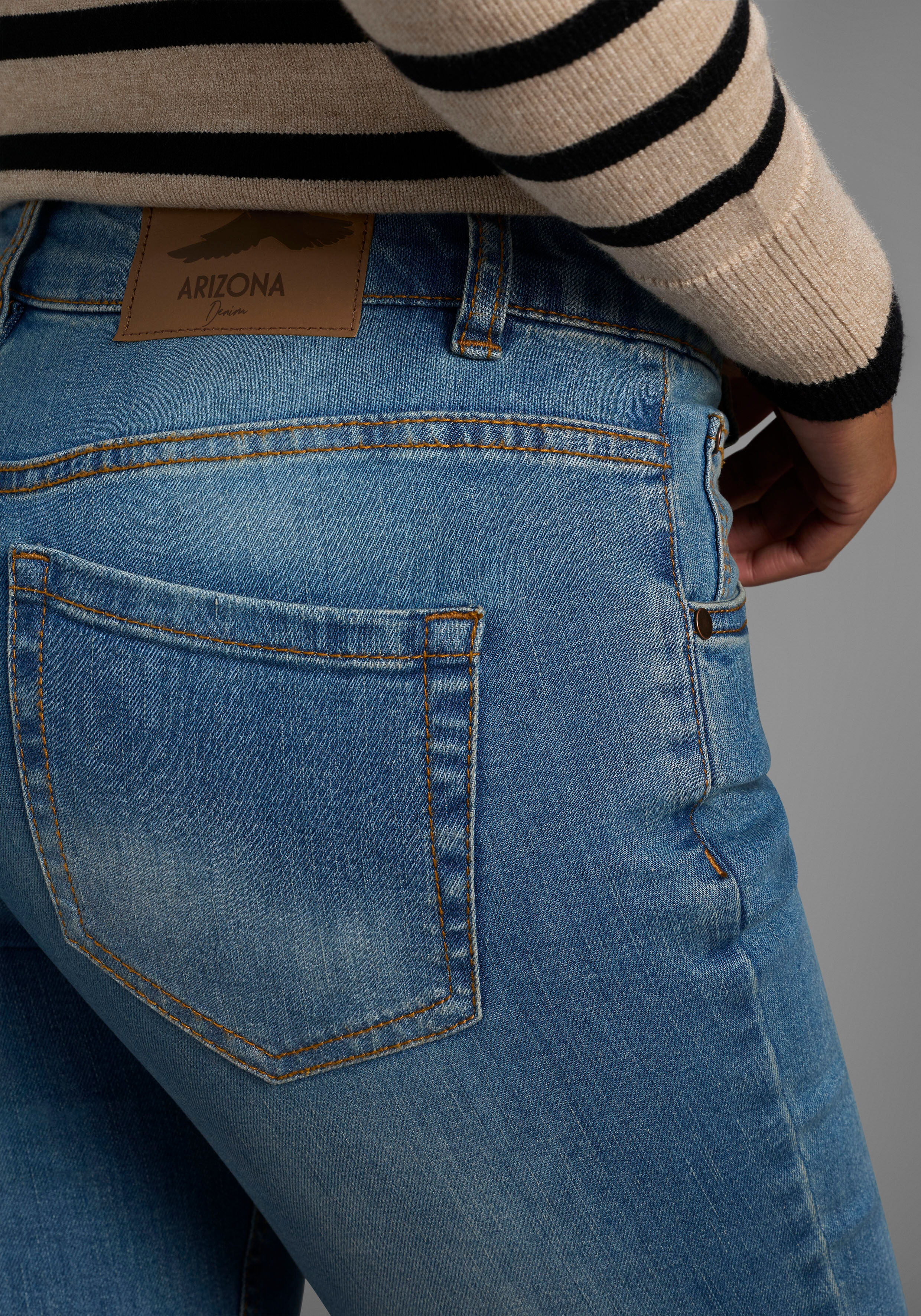 Slim-fit-Jeans ARIZONA "Bund mit seitlichem Gummizugeinsatz", Damen, Gr. 36, N-Gr, blau (blau used), Denim/Jeans, Obermaterial: 98% Baumwolle, 2% Elasthan, Basic, slim fit lang, Jeans Slim-fit-Jeans, schmale Passform, Röhrenjeans, Used-Waschung, hohe Leib