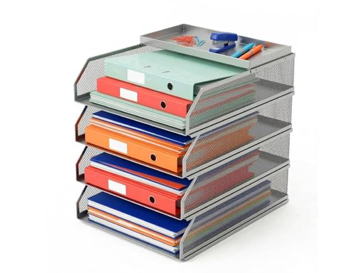 Relaxdays Corbeille à courrier métal\, A4\, 4 Compartiments\, argenté HxLxP:31x25x32 cm\, organiseur de bureau