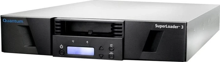 Quantum SuperLoader 3 one LTO-9HH tape drive Model C 16 slots 12Gb/s SAS rackmount barcode reader EMEA ONLY