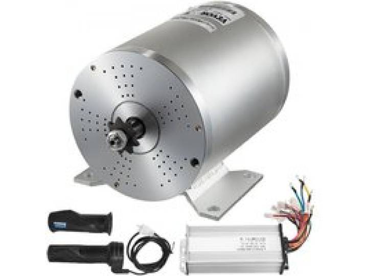 VEVOR Moteur Sans Brosse 1800 W, Moteur Électrique Sans Balai, Moteur à Courant Continu Sans Balai, pour voiture électrique/moto électrique/tricycle électrique/voiturettes de golf électriques