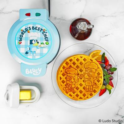 Bluey Waffle Maker by UNCANNY BRANDS in Blue (Size ONE SIZE)