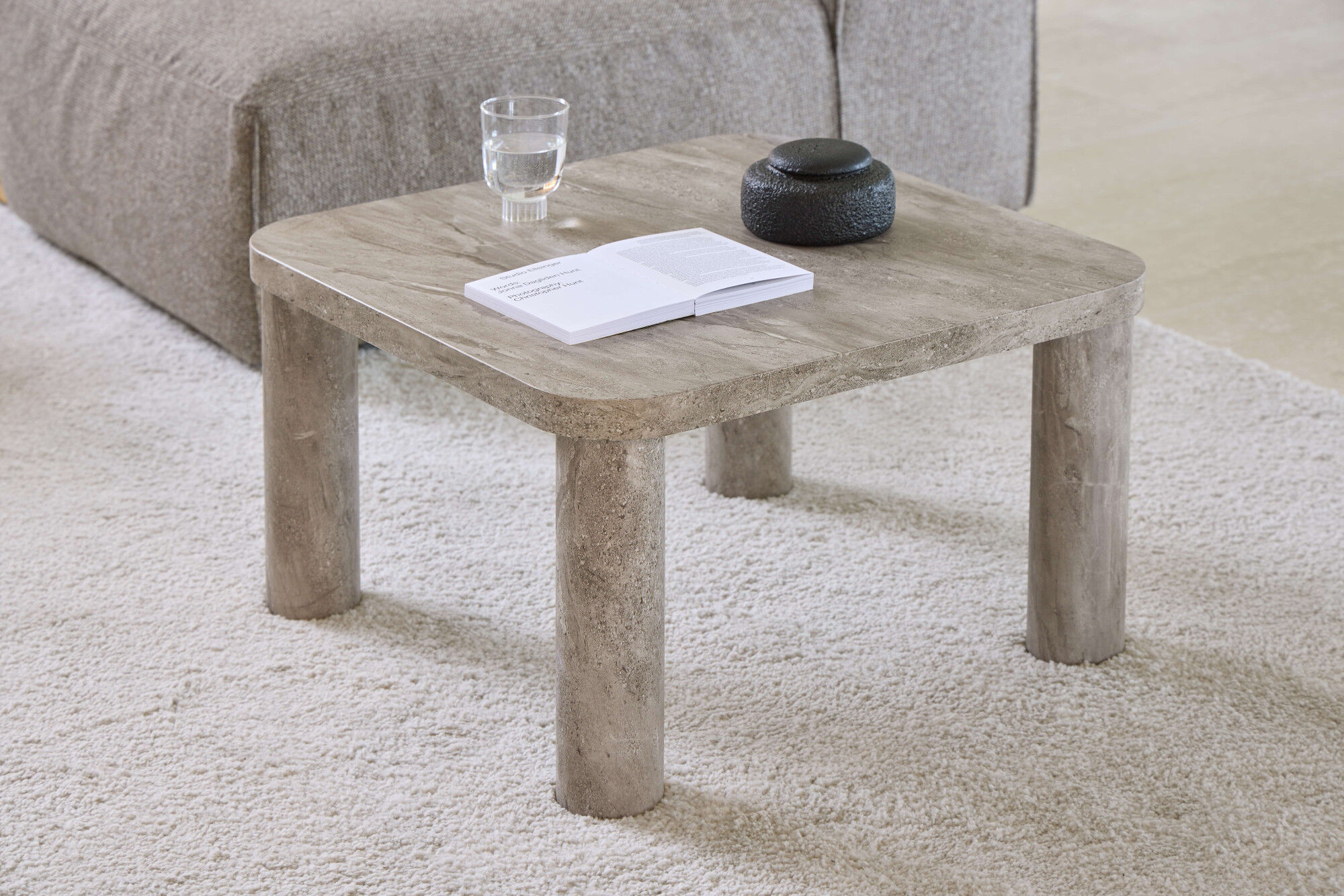 Couchtisch ACTONA GROUP "Solano", grau (grau, grau, grau), B:60cm H:36cm T:60cm, Tische, Couchtisch, grauer Marmorlook, robuste Beine,FSC™ grau, grau, grau B/H/T: 60cm x 36cm x 60cm