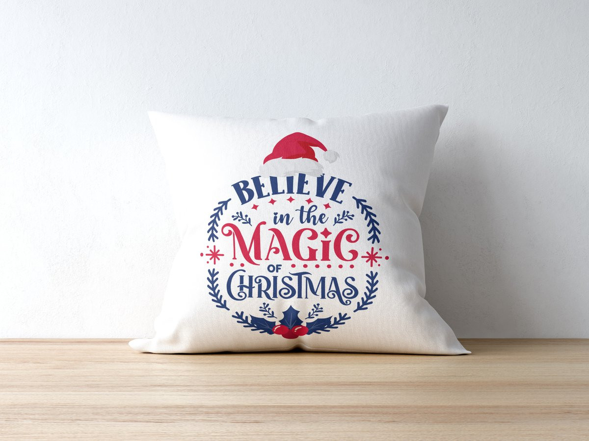 Sierkussen Believe In The Magic Of Christmas - Kerstdecoratie - Polyester