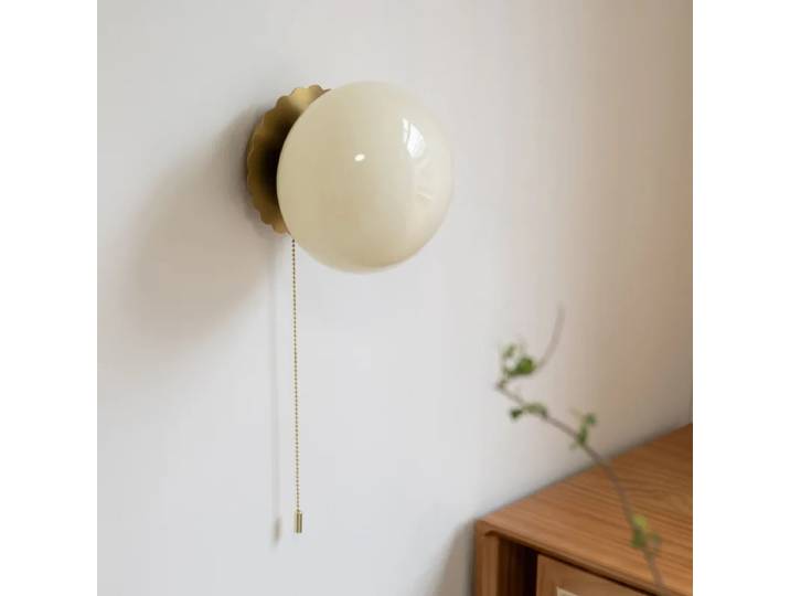 Lampe murale LED Bauhaus médiévale, style minimaliste, boule lumineuse pour chambre à coucher, veilleuse romantique, rétro français, crème, lampe murale haricot magique