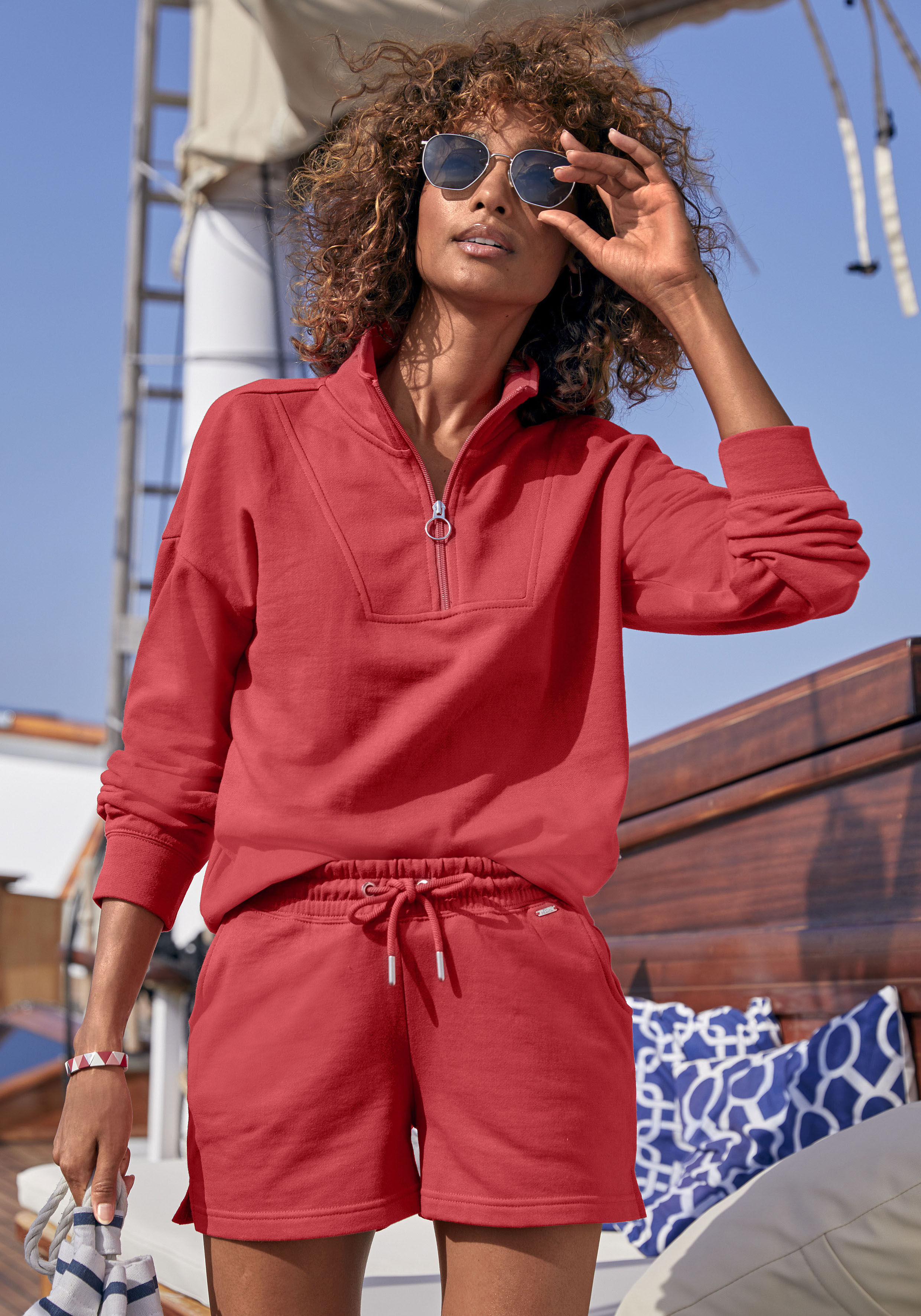 Sweatshirt H.I.S, Damen, Gr. 44/46, rot, Interlock, Obermaterial: 60% Baumwolle, 40% Polyester, unifarben, bequem normal, Rippbündchen, Sweatshirts Sweatshirt, Troyer im maritimen Stil, Loungewear