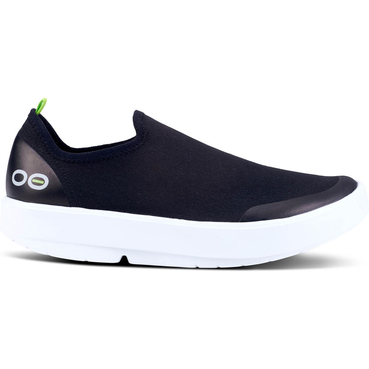 Oofos Oomg Wn's Low Eezee wht/blk (WHTBLK) 37 5072WHTBLKW6