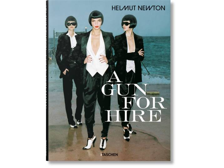Helmut Newton. A Gun for Hire (Allemand, Français, Anglais)