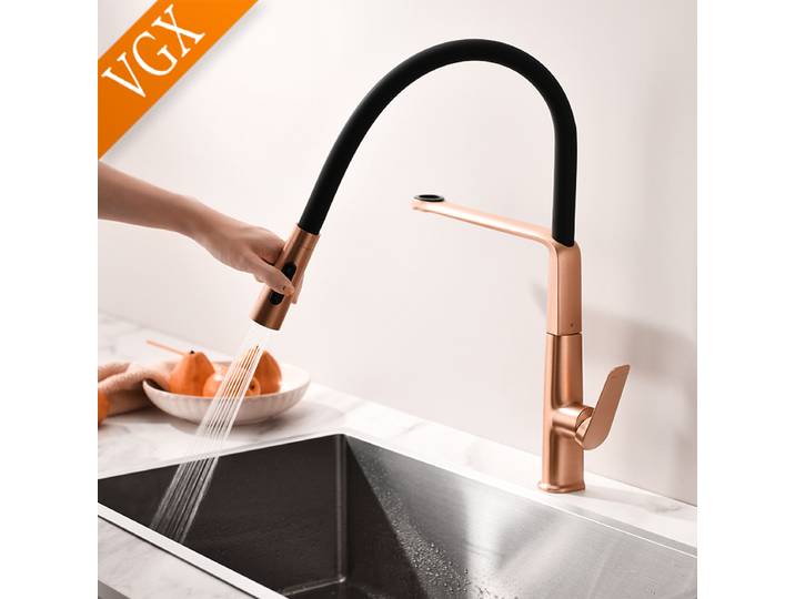 VGX robinet de cuisine brossé, robinet d'évier en caoutchouc, pulvérisateur à jet extractible, mitigeur de cuisine rotatif, robinet d'eau, grue chaude et froide or