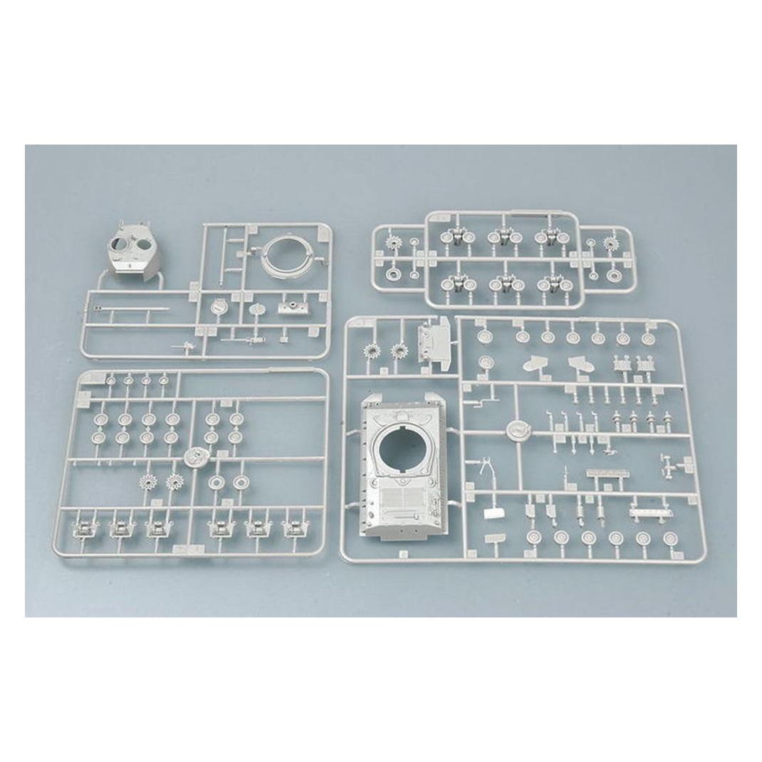 Trumpeter M4A3E8 Tank (T66 Track) (07225)
