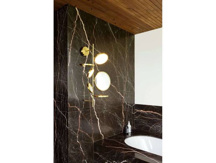 Tell Me Stories Wandleuchte Gold - DCW - Badezimmer - Metall
