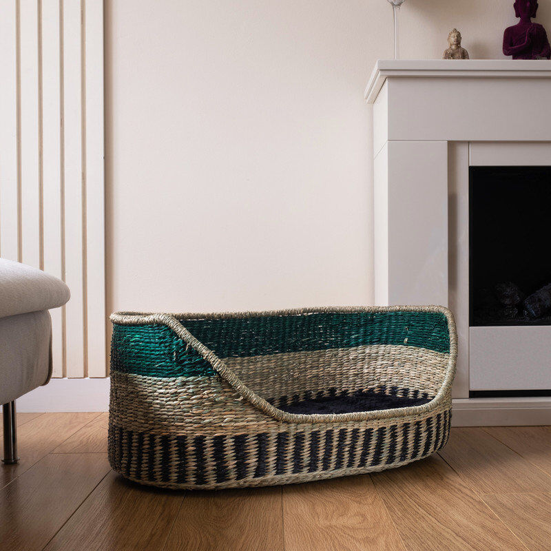 Archie & Oscar Oval Striped Pet Bed Green 22cm H x 60cm W x 38cm D