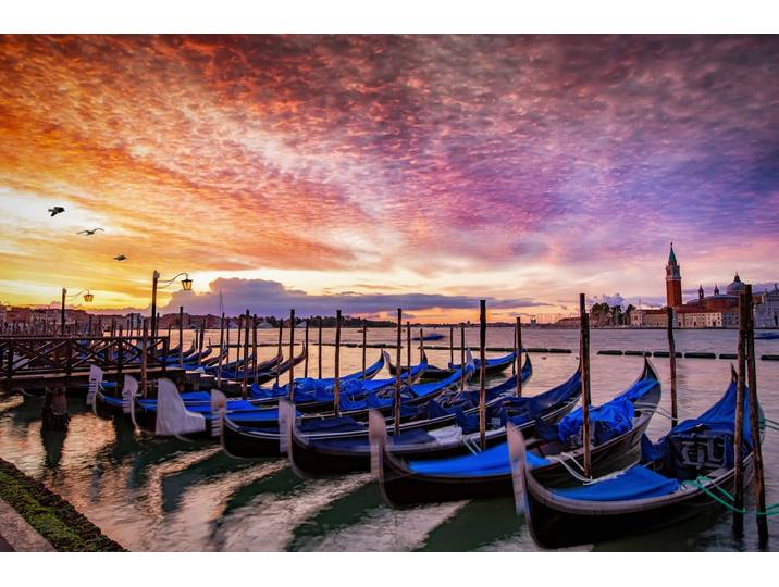 Fototapete PAPERMOON Venedig Boote , bunt, B:3,5m L:2,6m, Vlies, Tapeten, Fototapete