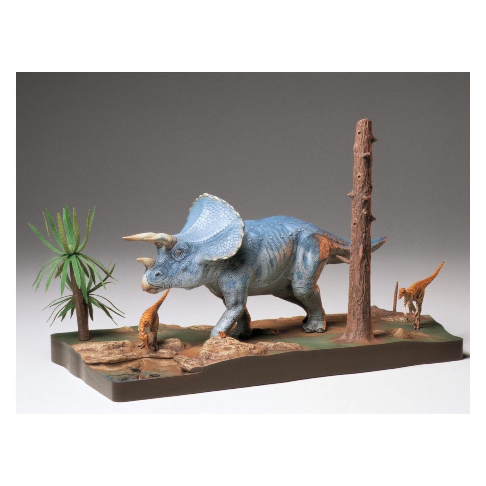 Tamiya 1:35 Triceratops Diorama Set (300060104)