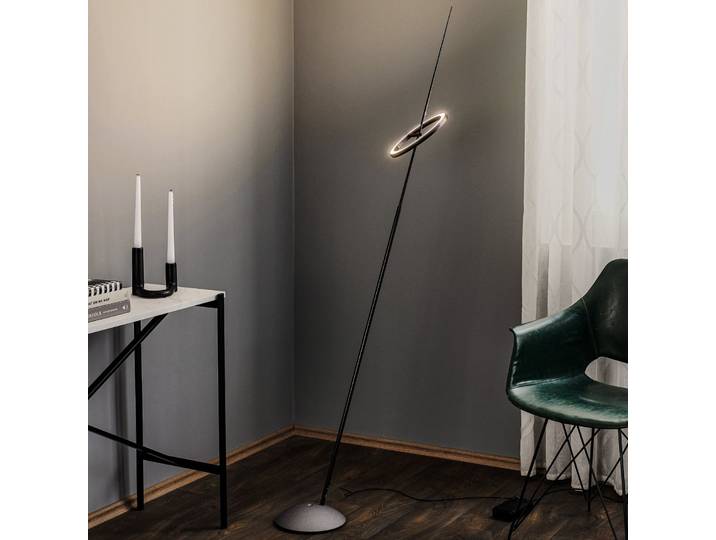 Ringelpiez Schwarz Stehleuchte 100-240V - Ingo Maurer - Wohnzimmer - Design - Kunststoff - Einflammig