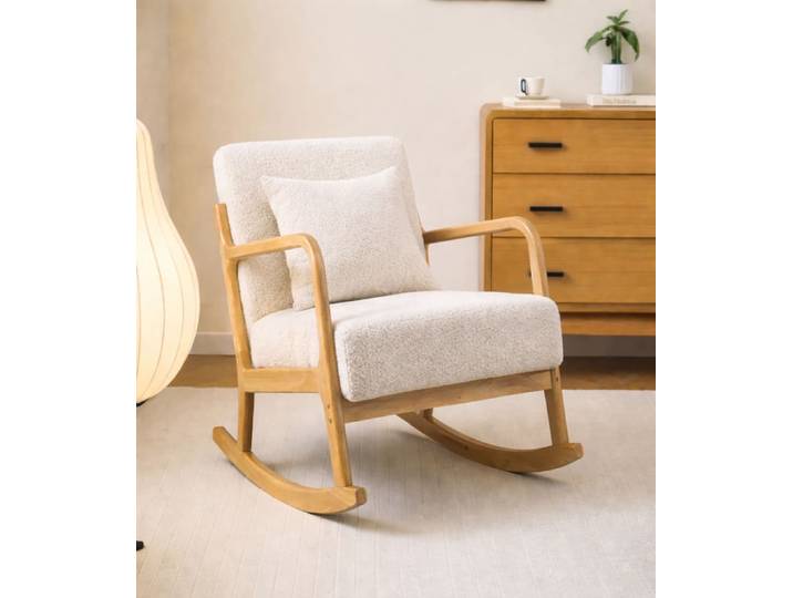 Rocking chair en bois massif et bouclette blanche