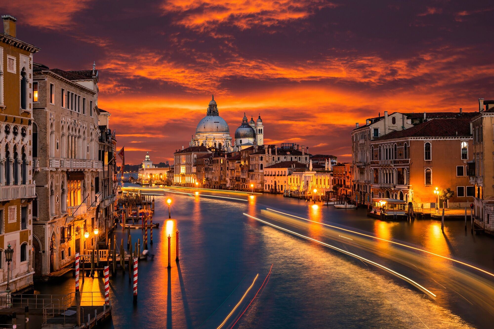 Fototapete PAPERMOON "VENEDIG-CANAL GRANDE BASILICA SANTA MARIA DELLA SALUTE", bunt, B:3,5m L:2,6m, Vlies, Tapeten, Fototapete bunt B/L: 3,5m x 2,6m, Bahnen: 7 Stk.