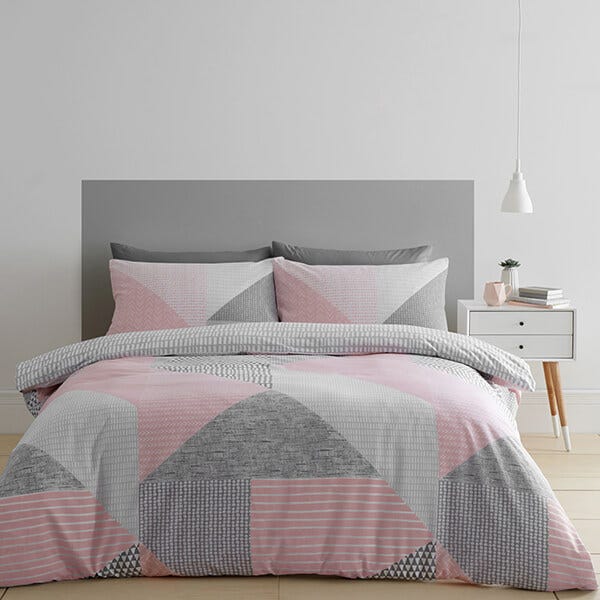 Catherine Lansfield Larsson Geo Duvet Set Pink