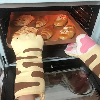 Discount Dollar Deals Cute Cat Paws Heat Resistant Microwave Cotton Gloves For Kitchen Baking Cute Cat Paws Heat Resistant Microwave Cotton Gloves For Kitchen Baking