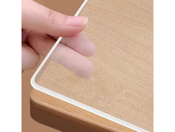 Eiauiuo Frosted PVC Tischschutzmatte Für Esstisch Transparente Tischfolie Strapazierfähiges, Hitzebeständig, Flüssigkeitsabweisend, Glatte Kanten, Schutz Für Tischoberflächen(Frosted 3mm,80*130cm)