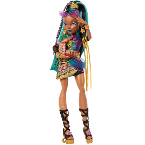 Monster High Nefera De Nile Pop met 7 accessoires