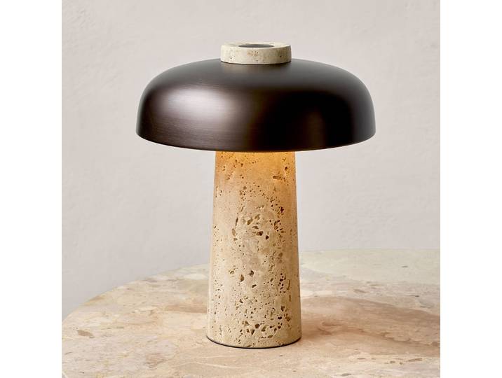 Reverse Tischleuchte Bronzed Brass - Audo Copenhagen - Wohnzimmer - Design - Stein - Mit Schirm