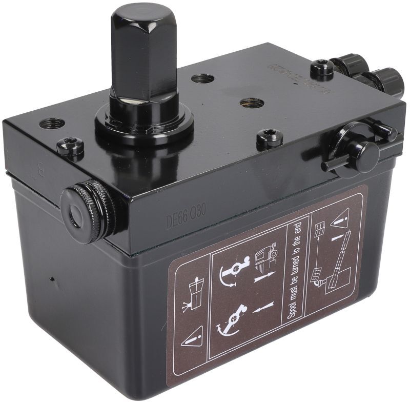 Kipppumpe, Fahrerhaus AKUSAN TEQ-03.220