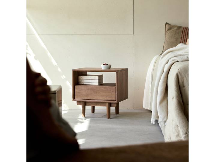 Nachttisch aus massivem Nussbaum Ellie - Braun - Walnut