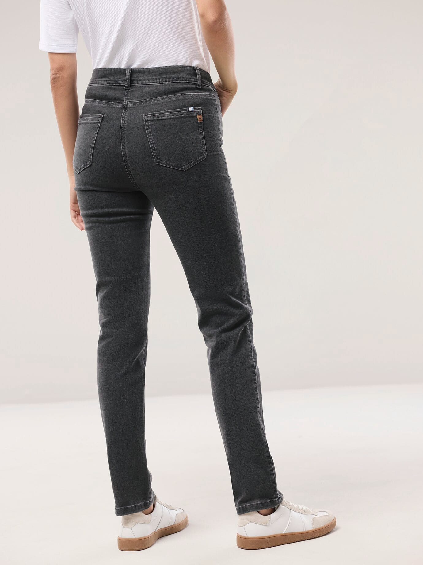 Walbusch Passform-Jeans Slim Fit, Slim Fit#normale Größen#Kurzgrößen#Langgrößen, Farbe Grau, 20, in zwei Passformen hoher Baumwollanteil Damen