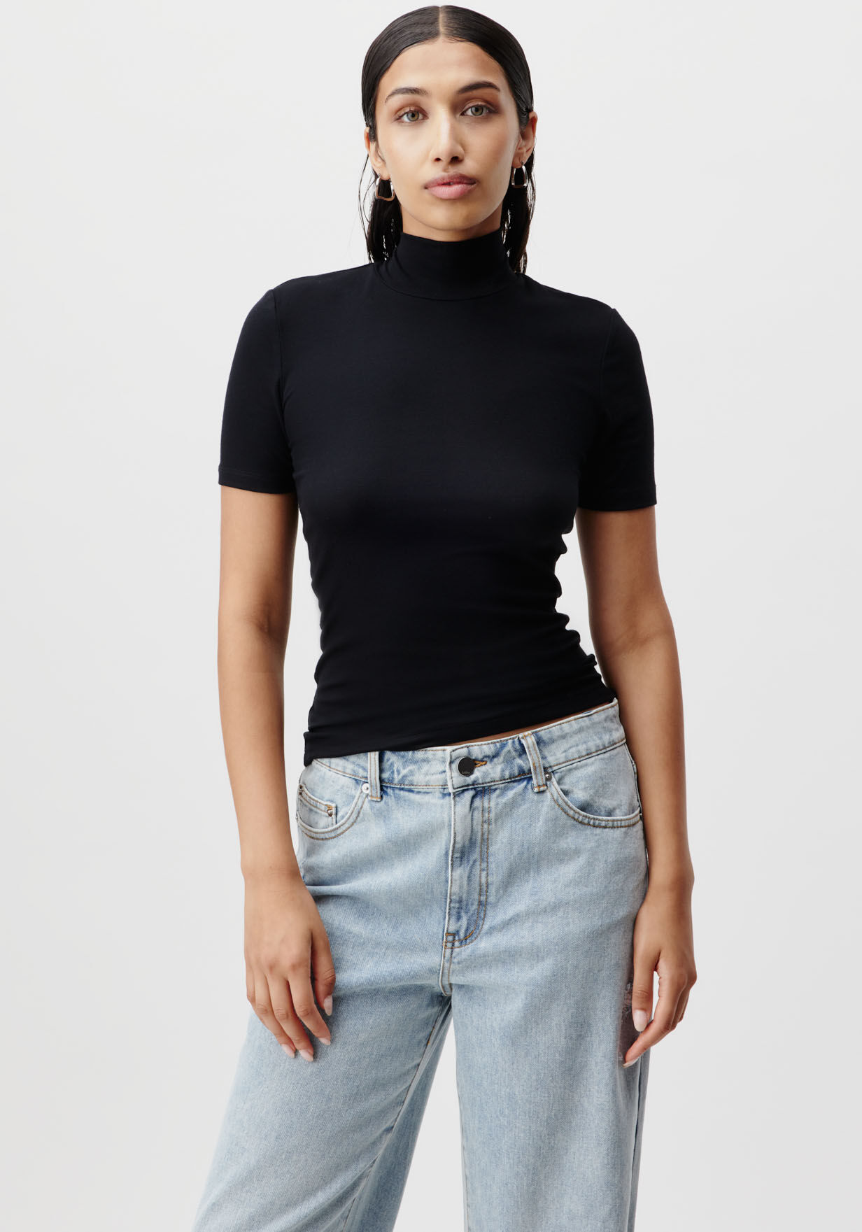 T-Shirt LEGER "Larina, LeGer by Lena Gercke", Damen, Gr. 42, schwarz, Obermaterial: 92% Viskose, 8% Elasthan, figurbetont, Shirts T-Shirt, figurbetont, Stehkragen schwarz 42