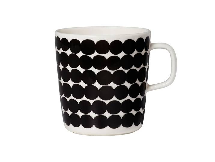 Marimekko - Oiva Räsymatto Becher mit Henkel 400 ml, weiss / schwarz