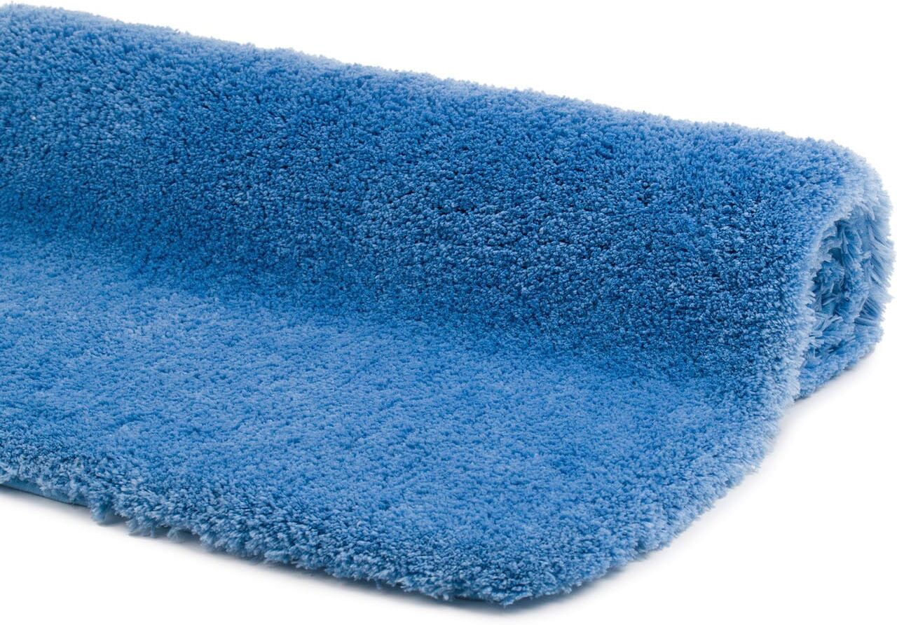 Badematte GÖZZE "»DELUXE«", blau (taubenblau), WC-Vorlegermit Ausschnitt, Polyester, Badematten, Badematte, mit extra hohem Flor taubenblau WC-Vorlegermit Ausschnitt