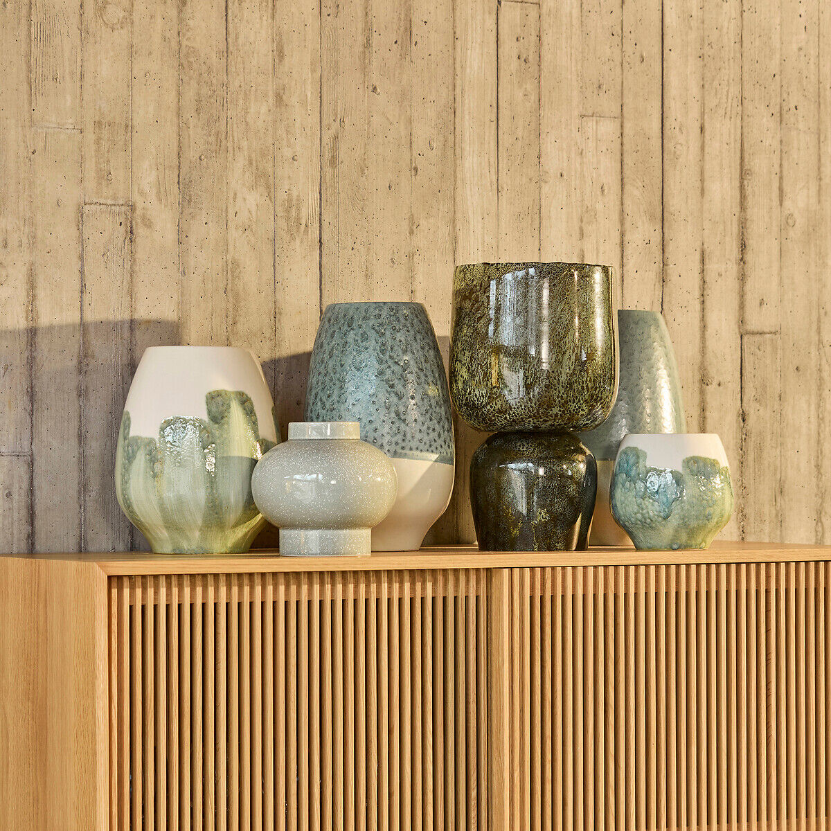AM.PM Vase rond en céramique émaillée mouchetée, LECCIA