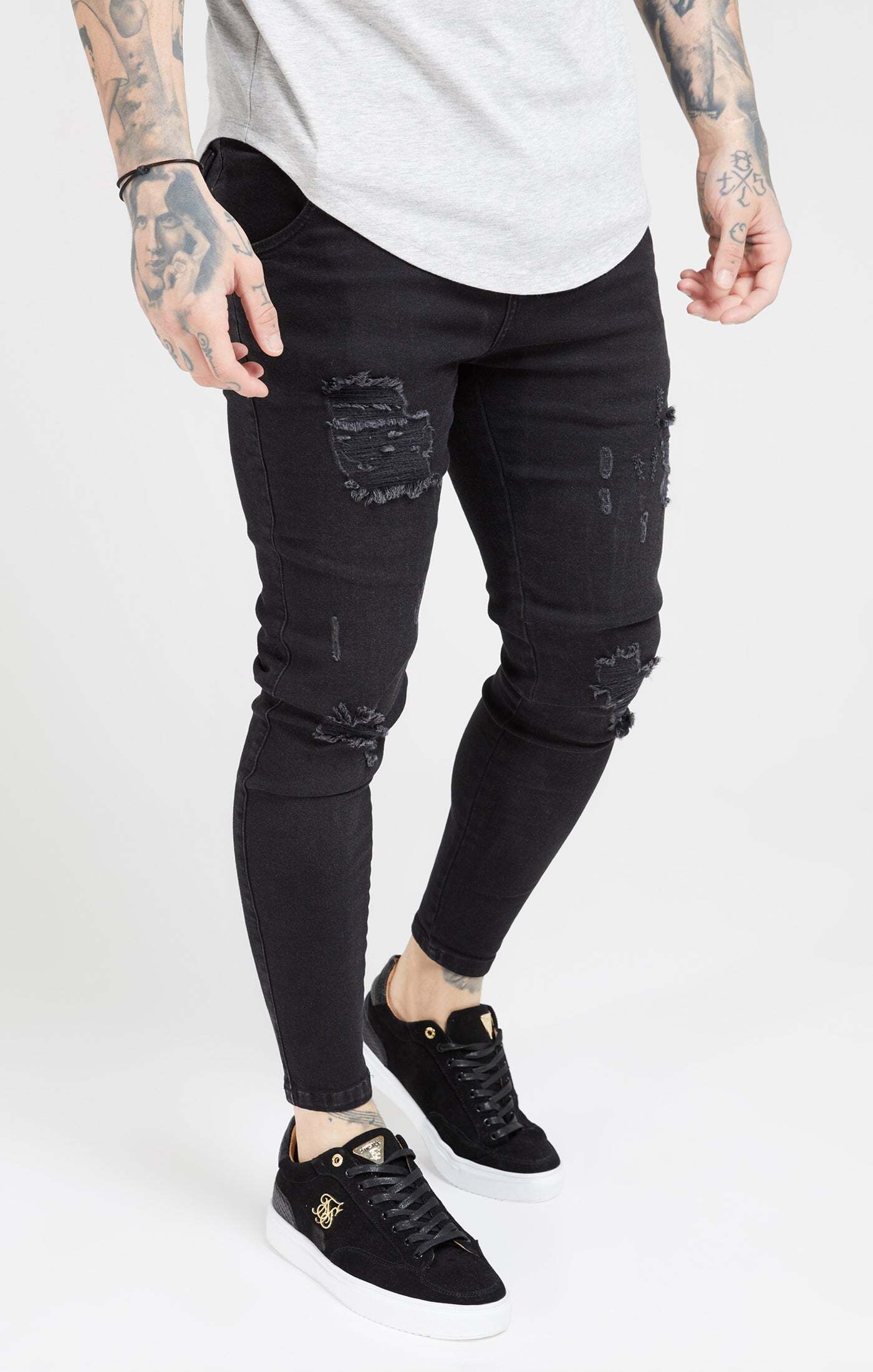 Skinny-fit-Jeans SIKSILK "Siksilk Jeans Essential Distressed Skinny Jean", Herren, Gr. XS, N-Gr, schwarz, Obermaterial: 98% Baumwolle CO. 2% Elasthan EL., Jeans Skinny-fit-Jeans schwarz XS, N-Gr