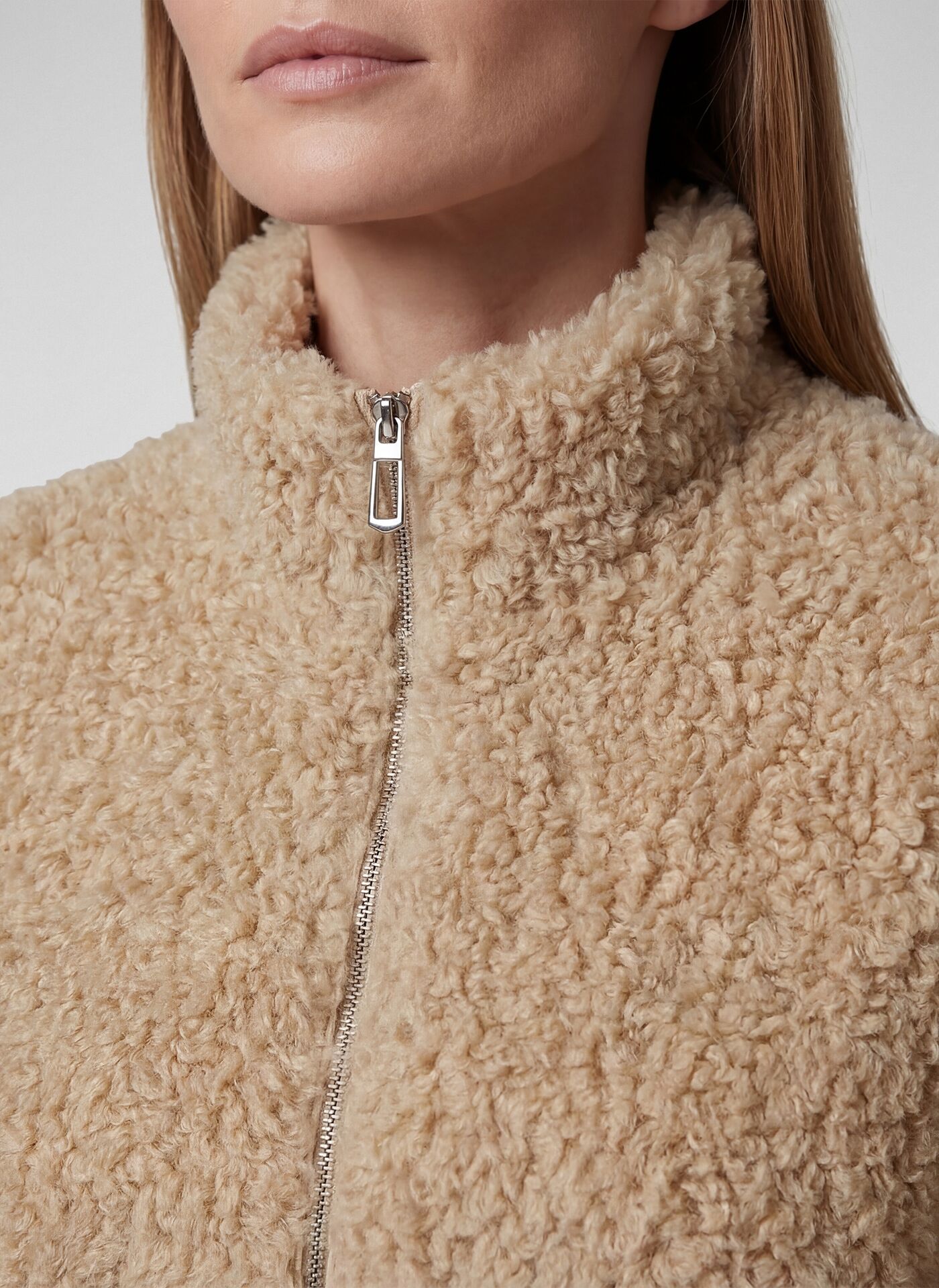 Fellimitatjacke RABE, Damen, Gr. 36, beige (biskuit), Plüsch, Obermaterial: 100% Polyester, unifarben, normal hüftbedeckend, Rundhals, Jacken Fellimitatjacke, im Teddyplüsch-Look und mit Stehkragen biskuit 36