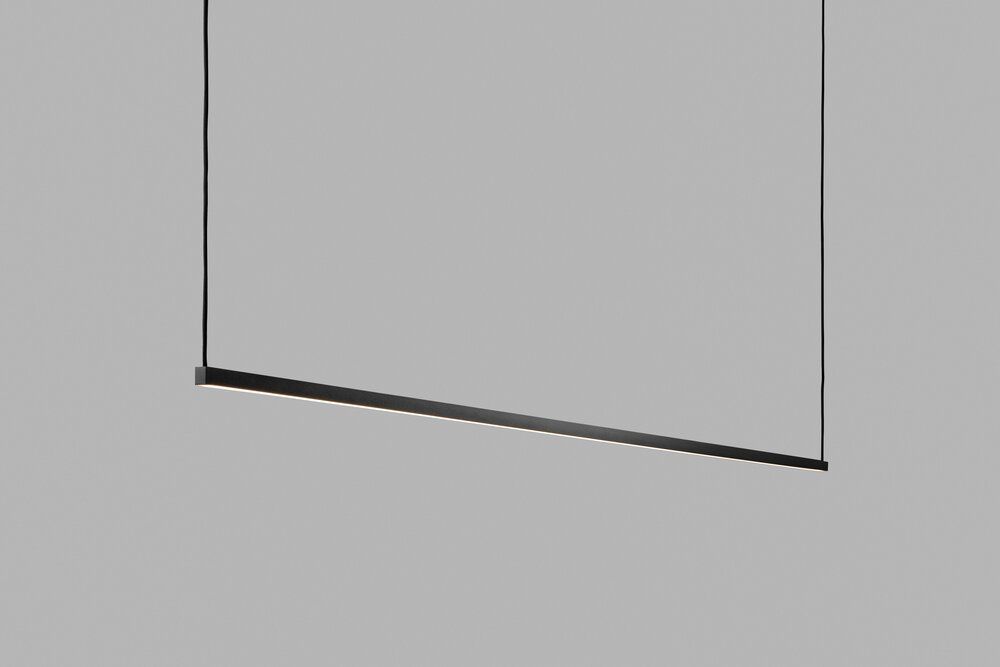 Light-Point LED-Pendelleuchte STRIPE 200cm schwarz 270376 5711389703769