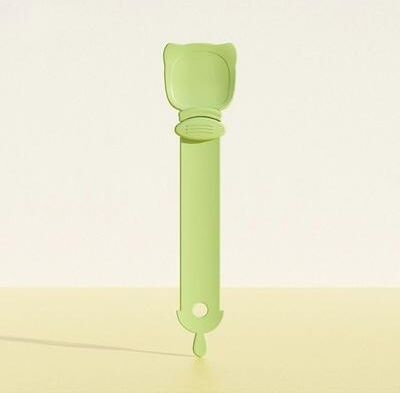 Inspired Living Mess Free Cat Treat Squeeze Spoon For Lickable Wet Food green