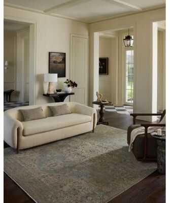 Alexander Home Bessera Traditional Area Rug