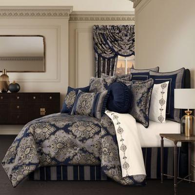 J Queen New York, Inc. Bradley Comforter Set Navy, Queen, Navy