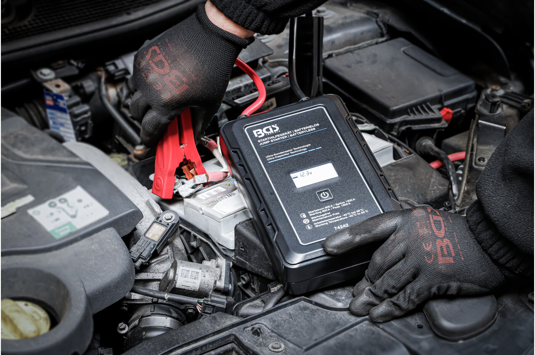 BGS Starthilfegerät 74242, Batterielos, mit Ultra-Kondensator Technologie, 12 V / 800 A / 1600 A ; BGS technic)