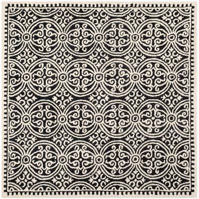 SAFAVIEH Handmade Cambridge Myrtis Moroccan Wool Rug