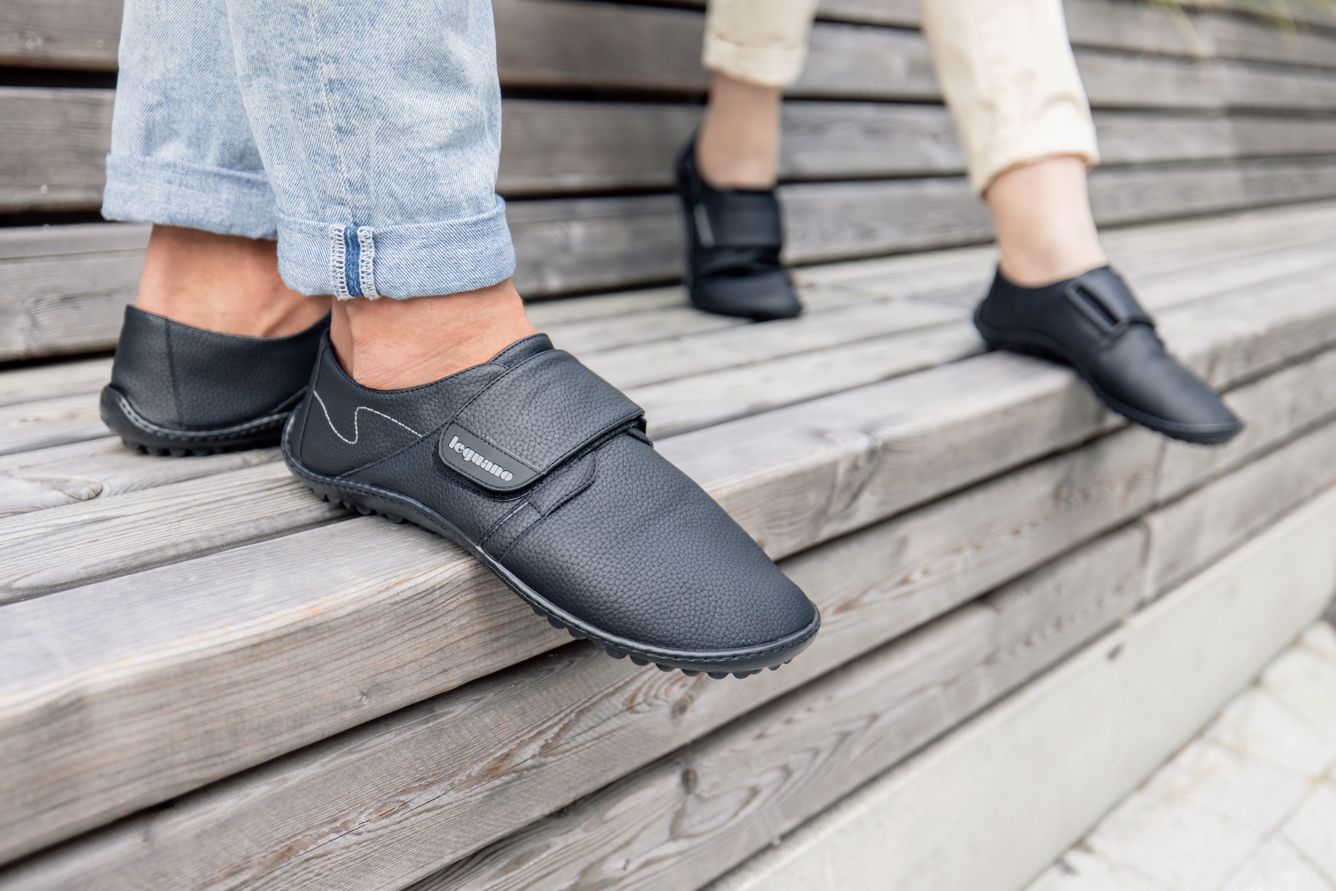 Barfußschuh LEGUANO "NERON", Damen, Gr. 48, schwarz, Lederimitat, Schuhe Barfußschuh, Klettschuh, Bequemschuh, Flats mit praktischem Klettverschluss