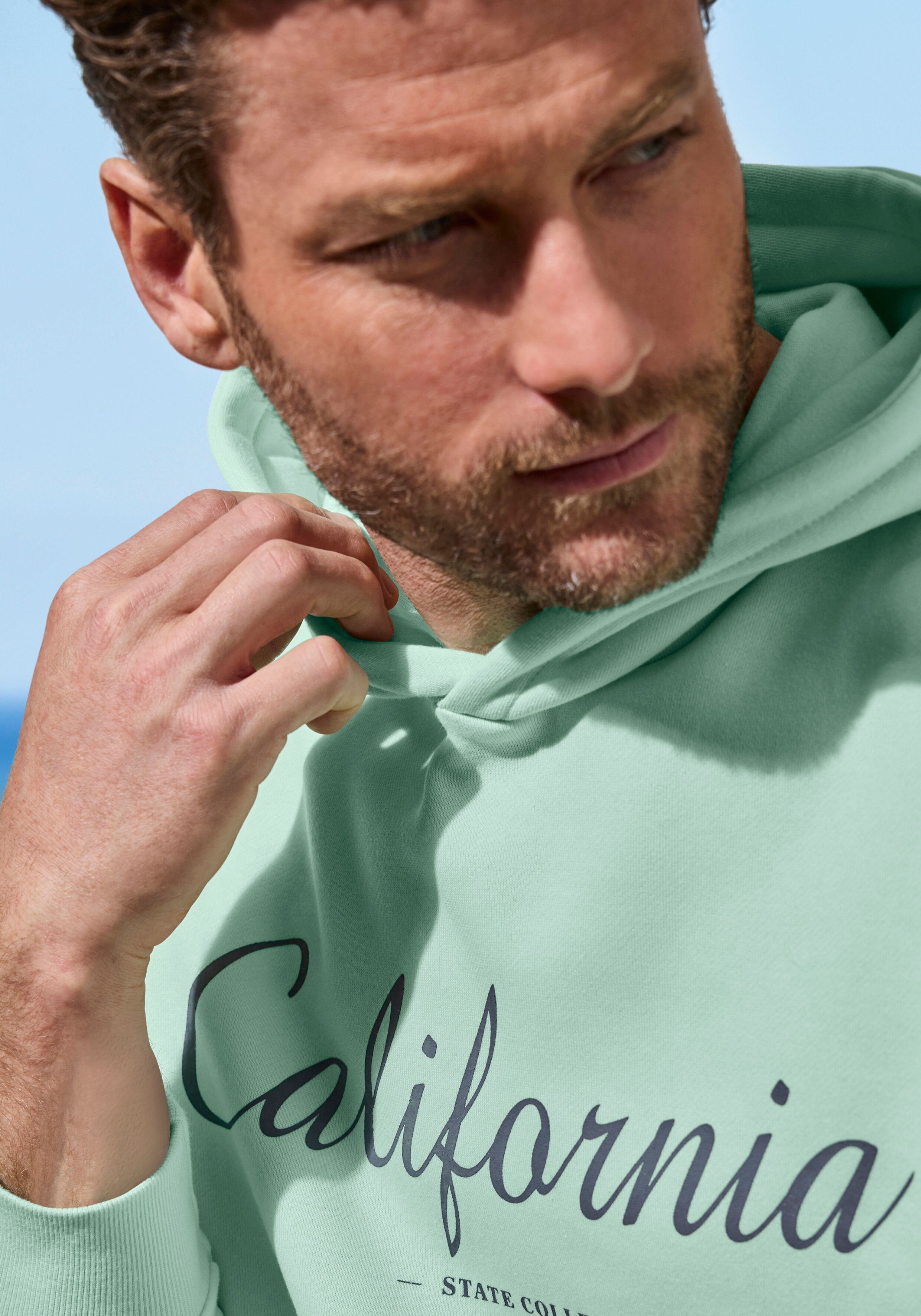 Hoodie JOHN DEVIN "bis Grösse 5XL", Herren, Gr. 3XL (64/66), grün (mint), angeraute Sweatware, Obermaterial: 60% Baumwolle, 40% Polyester, unifarben, regular fit normal, Rundhals, angesetztes Bündchen, Sweatshirts Hoodie, Sweatshirt mit coolem Druck, aufg